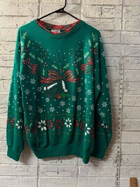 Vintage Nut Cracker Christmas Sweatshirt Green Bells Snowflakes Plaid Holiday